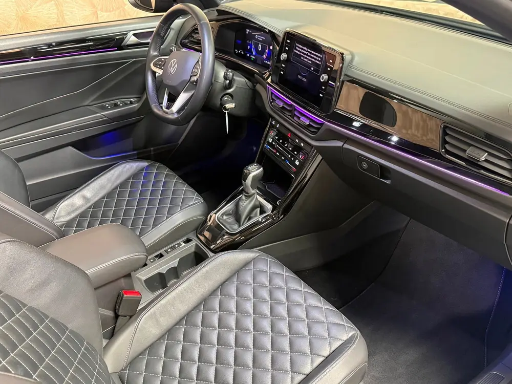 Volkswagen T-Roc Cabrio 1.5 TSI R-Line | Pano | Camera | Car uit 2024, foto 10