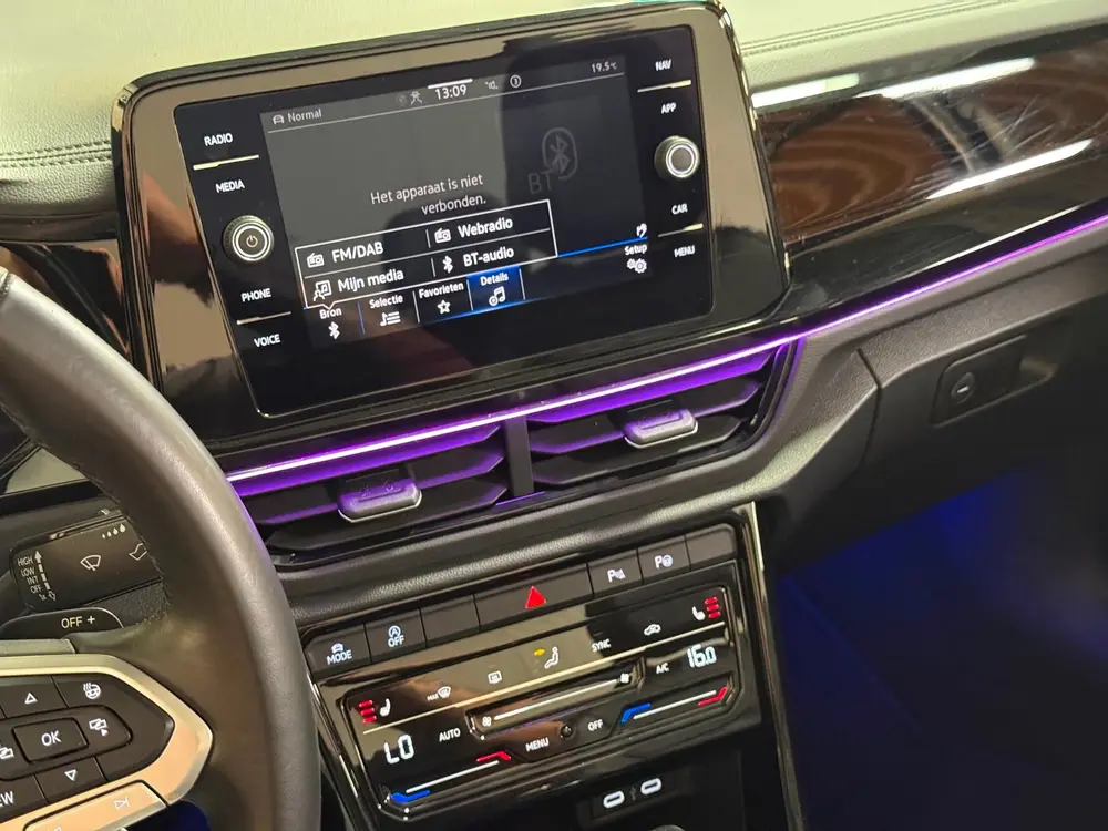 Volkswagen T-Roc Cabrio 1.5 TSI R-Line | Pano | Camera | Car uit 2024, foto 19