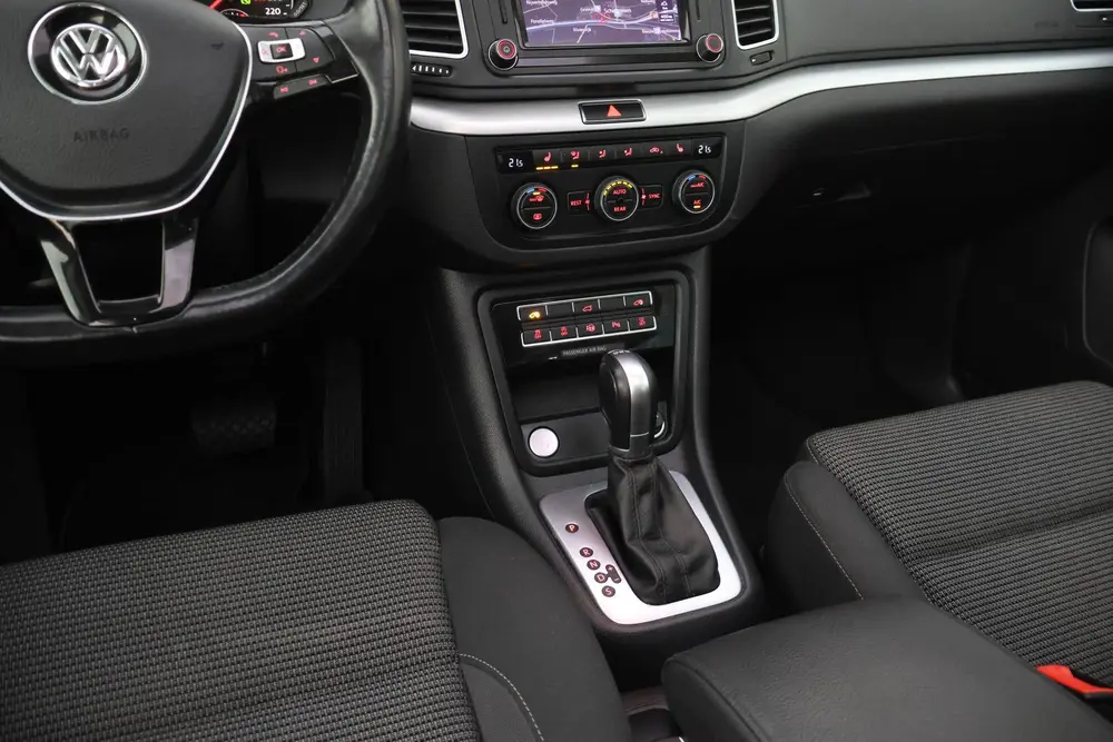 Volkswagen Sharan 1.4 TSI Dsg 7p COMFORTLINE PANO | ACC | NA uit 2019, foto 19