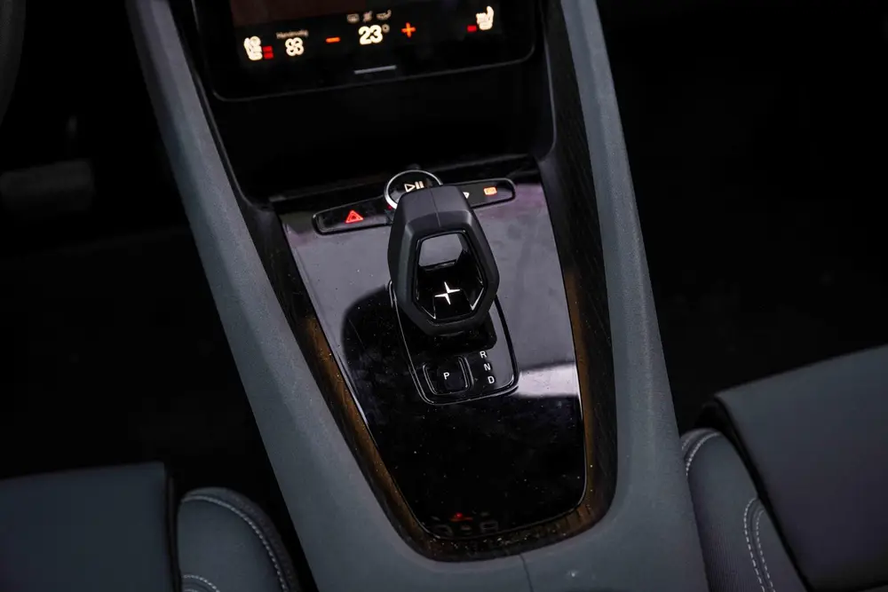 Polestar 2 Standard Range Single Motor 63kWh uit 2023, foto 14