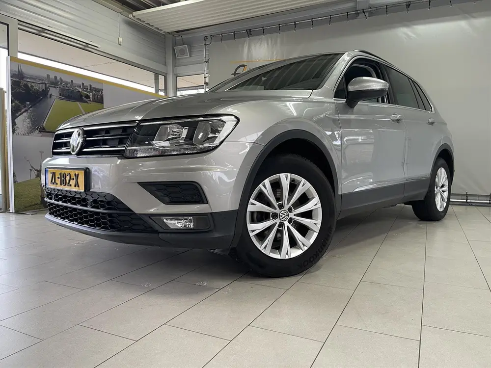 Volkswagen Tiguan 1.5 TSI 130pk Comfortline *NAVI* uit 2019, foto 6