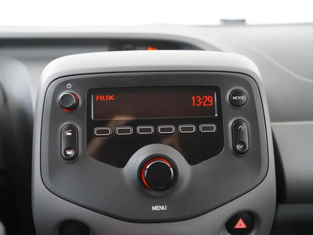 Peugeot 108 1.0 e-VTi Active uit 2019, foto 14