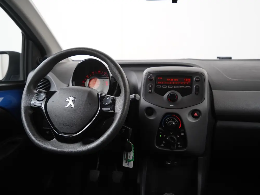 Peugeot 108 1.0 e-VTi Active uit 2019, foto 5