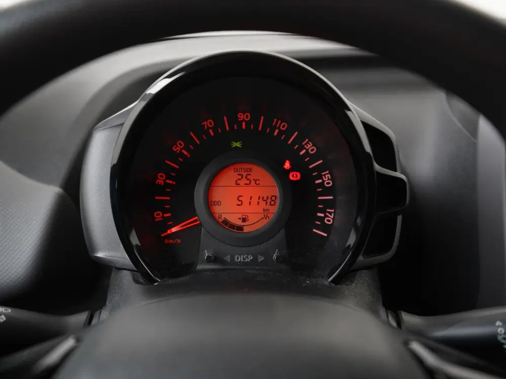 Peugeot 108 1.0 e-VTi Active uit 2019, foto 8