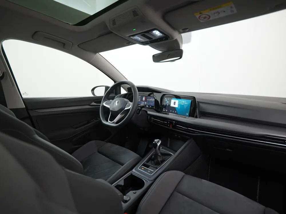 Volkswagen Golf 1.5 TSI Style | 150PK | Schuifdak | Head Up uit 2022, foto 2