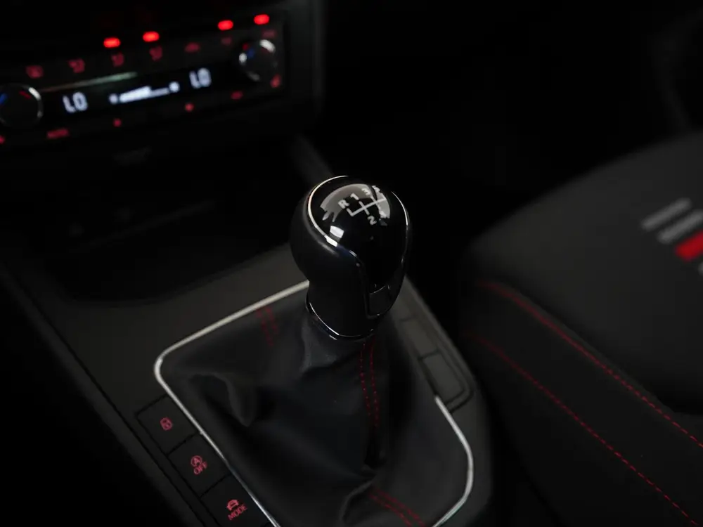 SEAT Ibiza FR 1.0 TSI 95 pk | Stoelverwarming | Apple/Androi uit 2019, foto 10