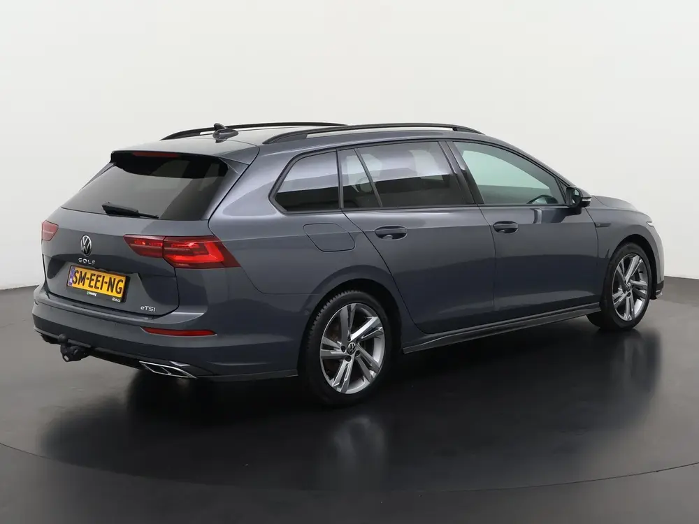 Volkswagen Golf Variant 1.5 eTSI R-Line DSG | 150PK | Trekha uit 2024, foto 4