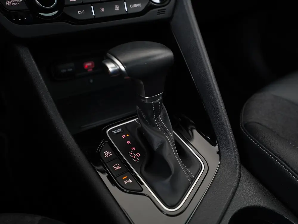 Kia Niro 1.6 GDi PHEV uit 2022, foto 11