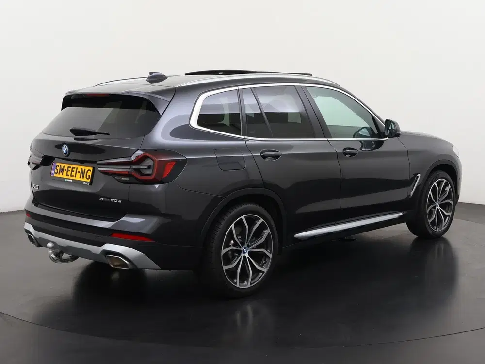 BMW X3 xDrive30e X Line uit 2023, foto 4