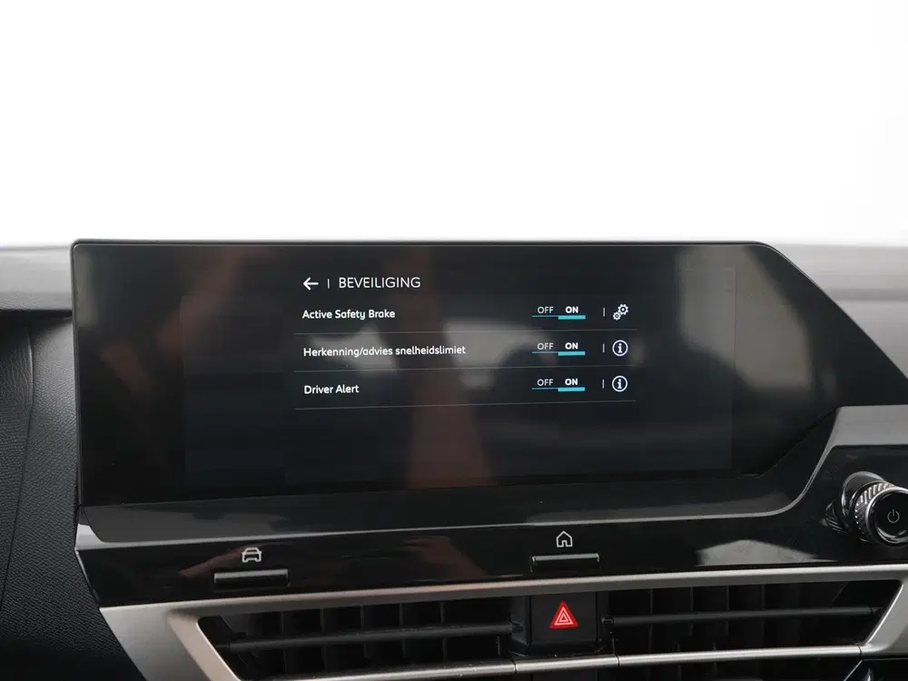 Citroën C4 Citroen Ë-C4 Feel 50 kWh uit 2023, foto 17