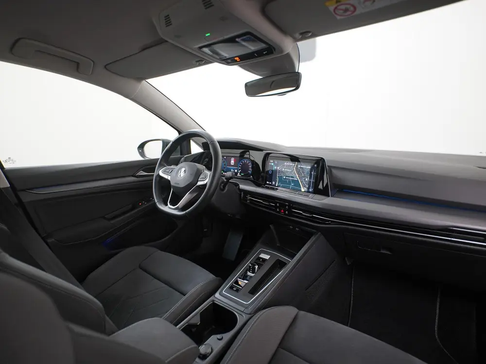 Volkswagen Golf 1.4 eHybrid Style | Camera | 17'' Ventura | uit 2021, foto 2