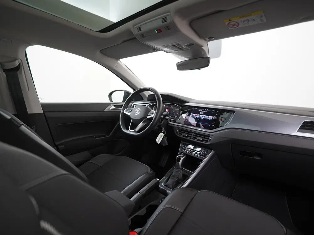 Volkswagen Taigo 1.0 TSI Style DSG | Schuifdak | Camera | Zo uit 2022, foto 2