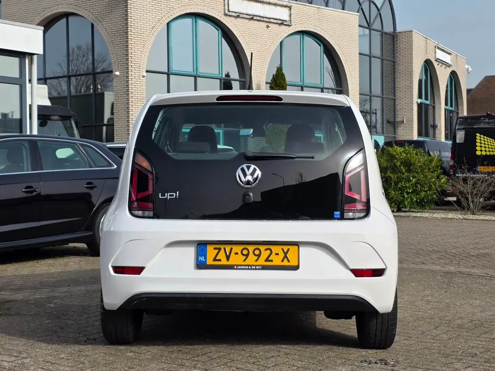 Volkswagen Up! 1.0 BMT move up! |AIRCO|ELEKTRISCHE RAMEN|CDV uit 2019, foto 4