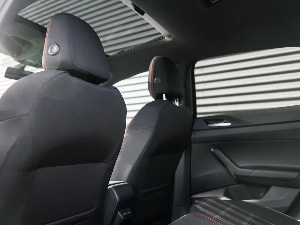 Volkswagen POLO 2.0 TSI GTI Pano Navi Cruise Camera uit 2020, foto 20