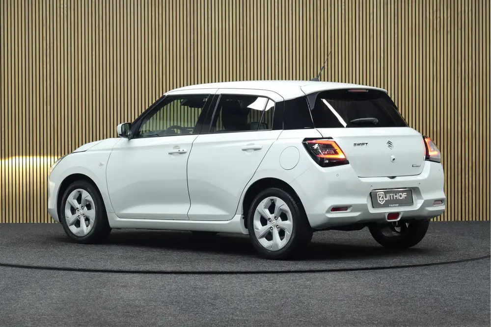 Suzuki Swift 1.2 Select Smart Hybrid uit 2025, foto 3