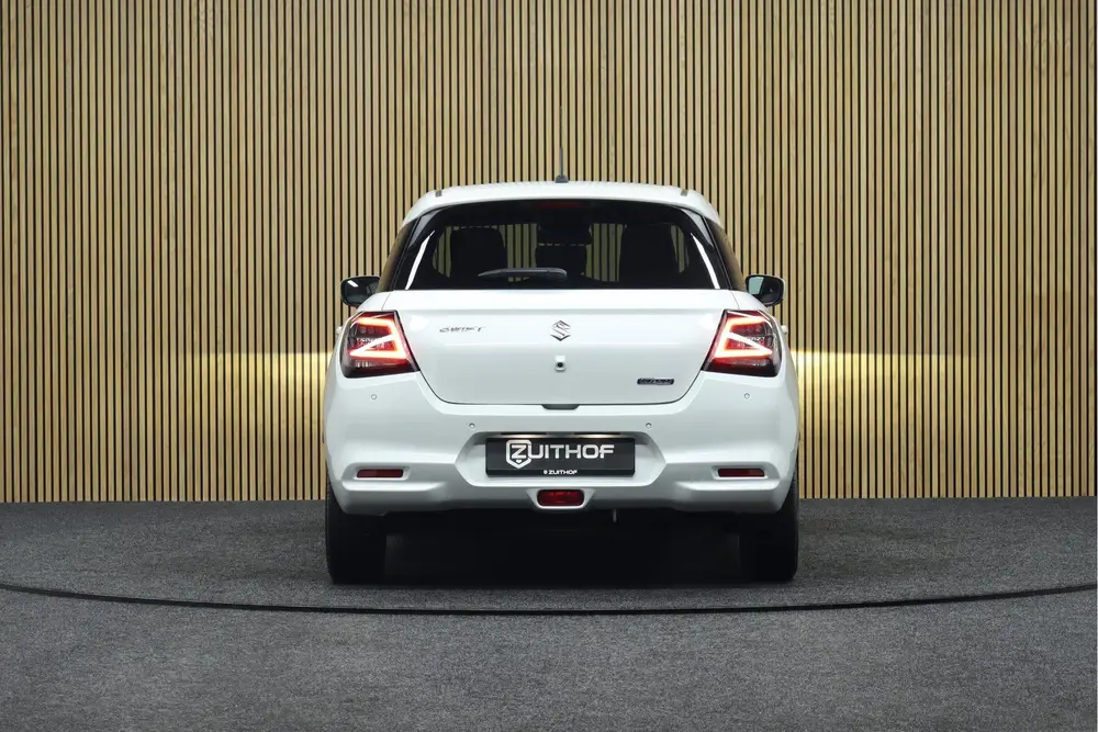 Suzuki Swift 1.2 Select Smart Hybrid uit 2025, foto 4