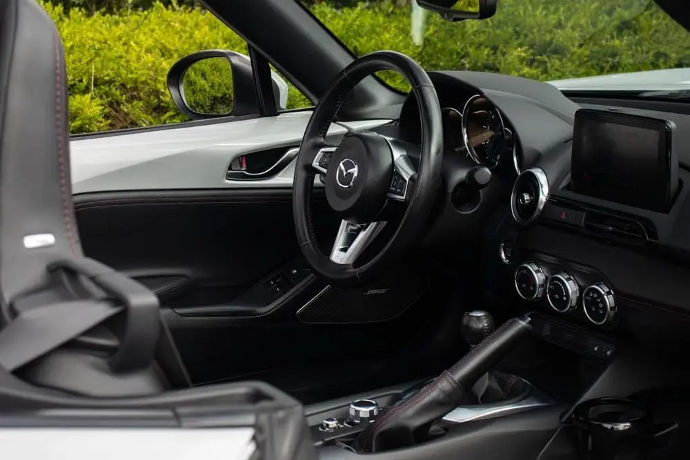 Mazda MX-5 ND 2 uit 2019, foto 14