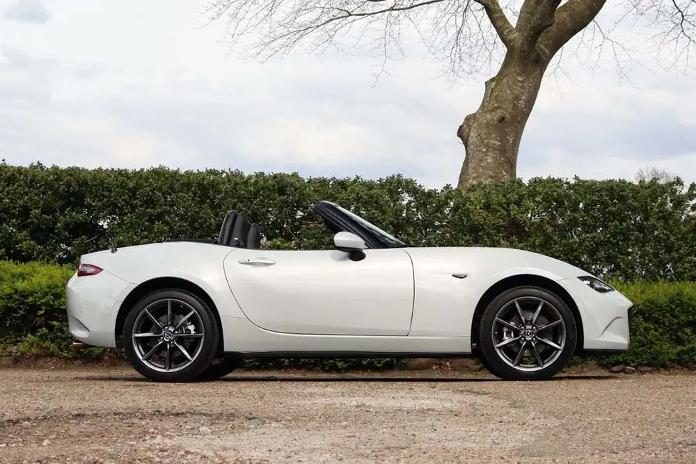 Mazda MX-5 ND 2 uit 2019, foto 3