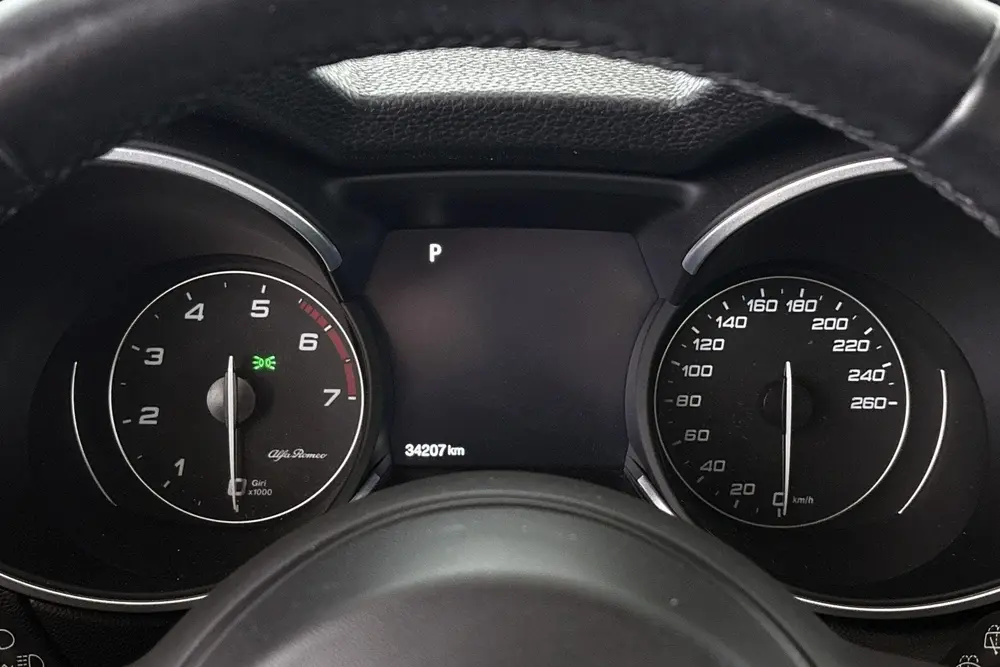 Alfa Romeo Stelvio 2.0T 280pk AWD Veloce Carplay Adaptieve C uit 2021, foto 10