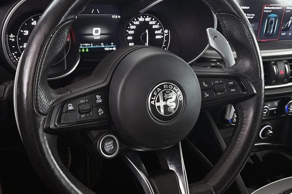 Alfa Romeo Stelvio 2.0T 280pk AWD Veloce Carplay Adaptieve C uit 2021, foto 11