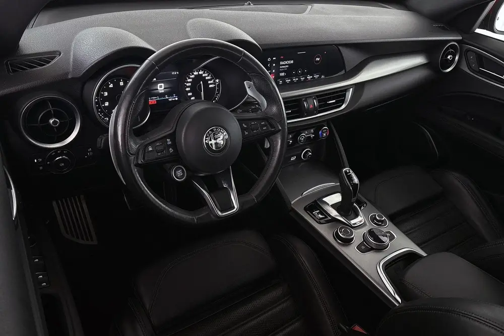 Alfa Romeo Stelvio 2.0T 280pk AWD Veloce Carplay Adaptieve C uit 2021, foto 5