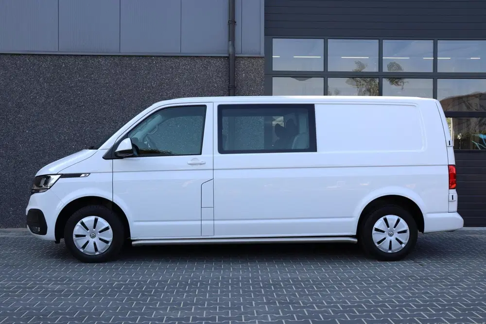 Volkswagen Transporter 2.0 TDI L2H1 HIGHLINE l AUTOMAAT l DU uit 2024, foto 15