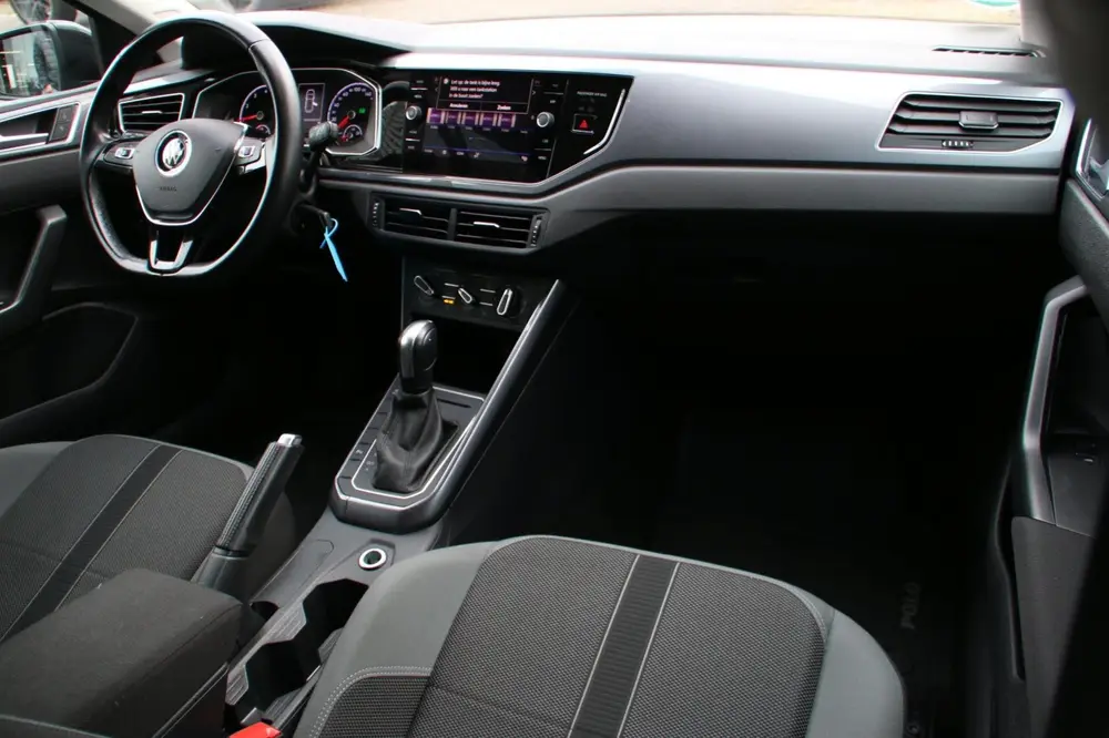 Volkswagen POLO 1.0 TSI AUTOMAAT 2020 NAVI uit 2020, foto 10