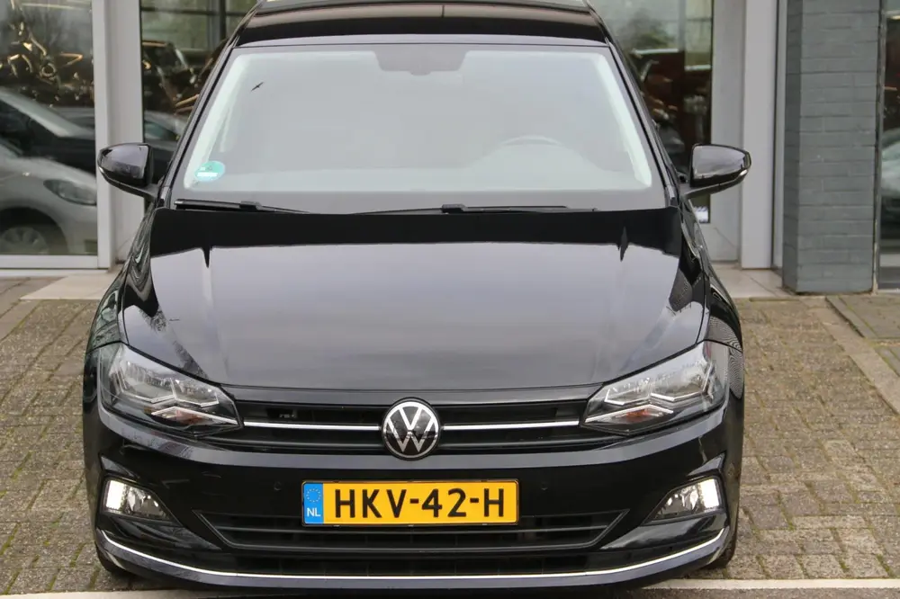 Volkswagen POLO 1.0 TSI AUTOMAAT 2020 NAVI uit 2020, foto 2