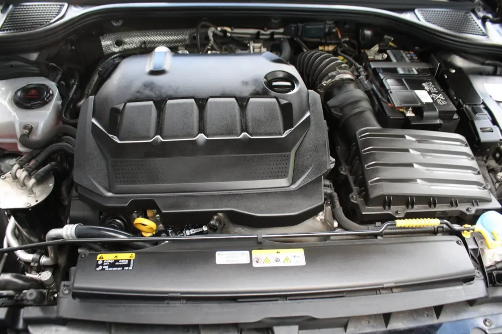 Volkswagen Golf 2.0 TDI Life Business - NETTO EXPORT 13888 uit 2022, foto 20