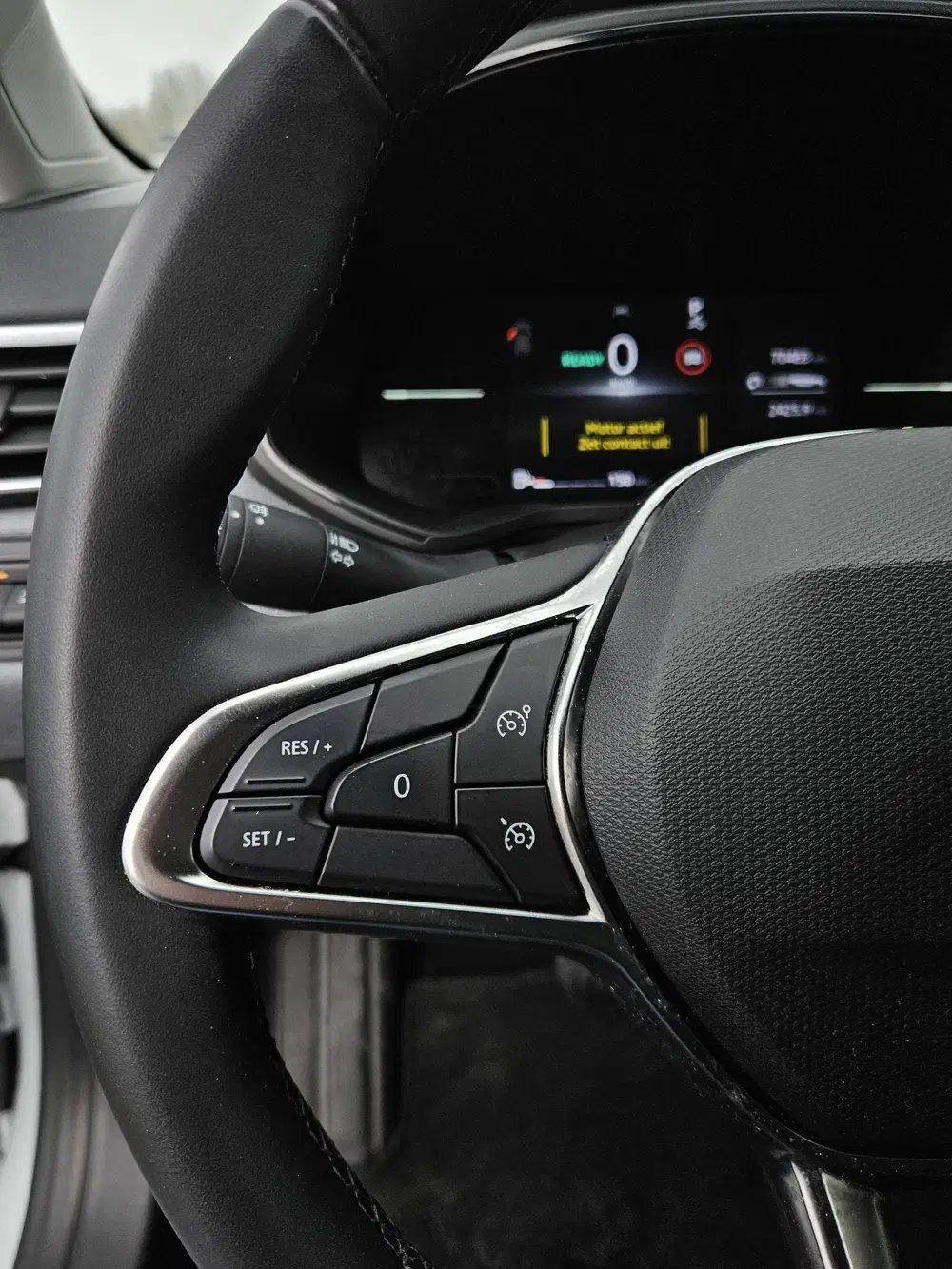 Renault Clio 1.6 E-Tech Full Hybrid 145 evolution autom uit 2024, foto 19