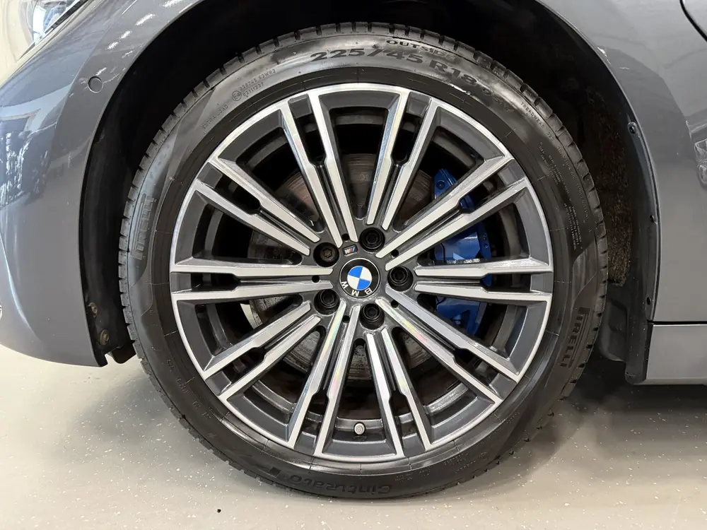 BMW 3-Serie 3 Serie Touring 330e M-Sport PANO/LASER/HEAD-UP/CAMERA/A uit 2021, foto 14