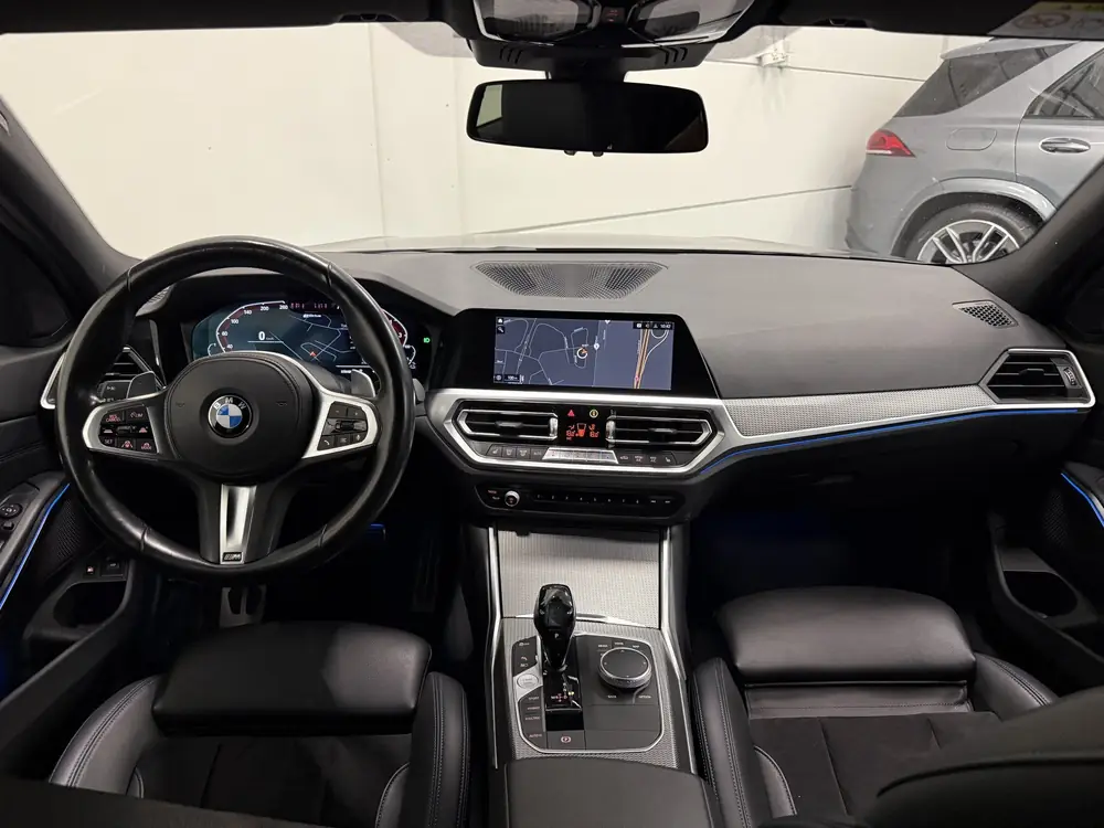 BMW 3-Serie 3 Serie Touring 330e M-Sport PANO/LASER/HEAD-UP/CAMERA/A uit 2021, foto 15