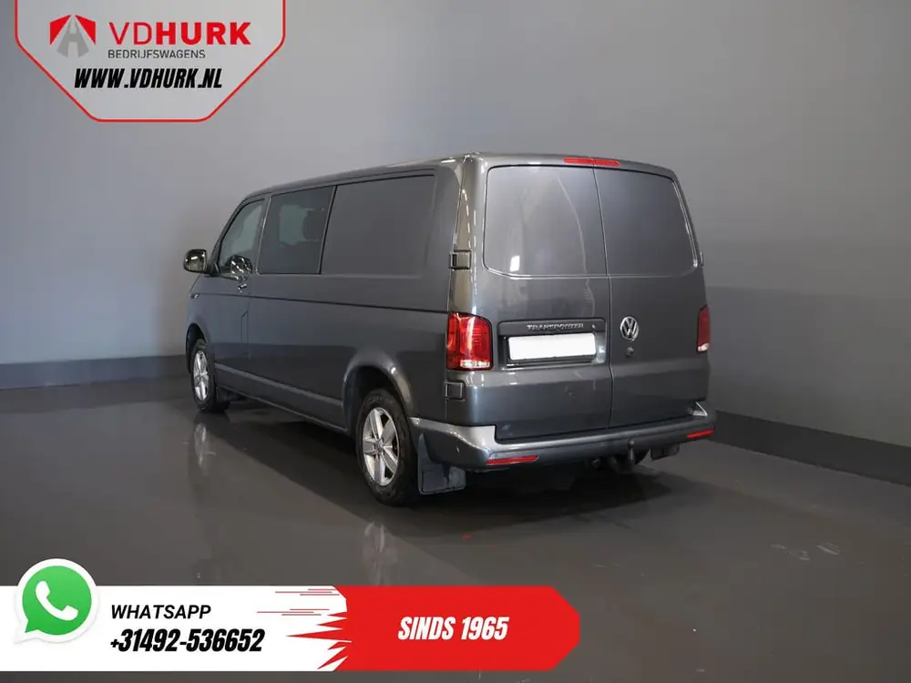 Volkswagen Transporter 2.0 TDI 150 pk DSG Aut. L2 DC Dubbel uit 2022, foto 2