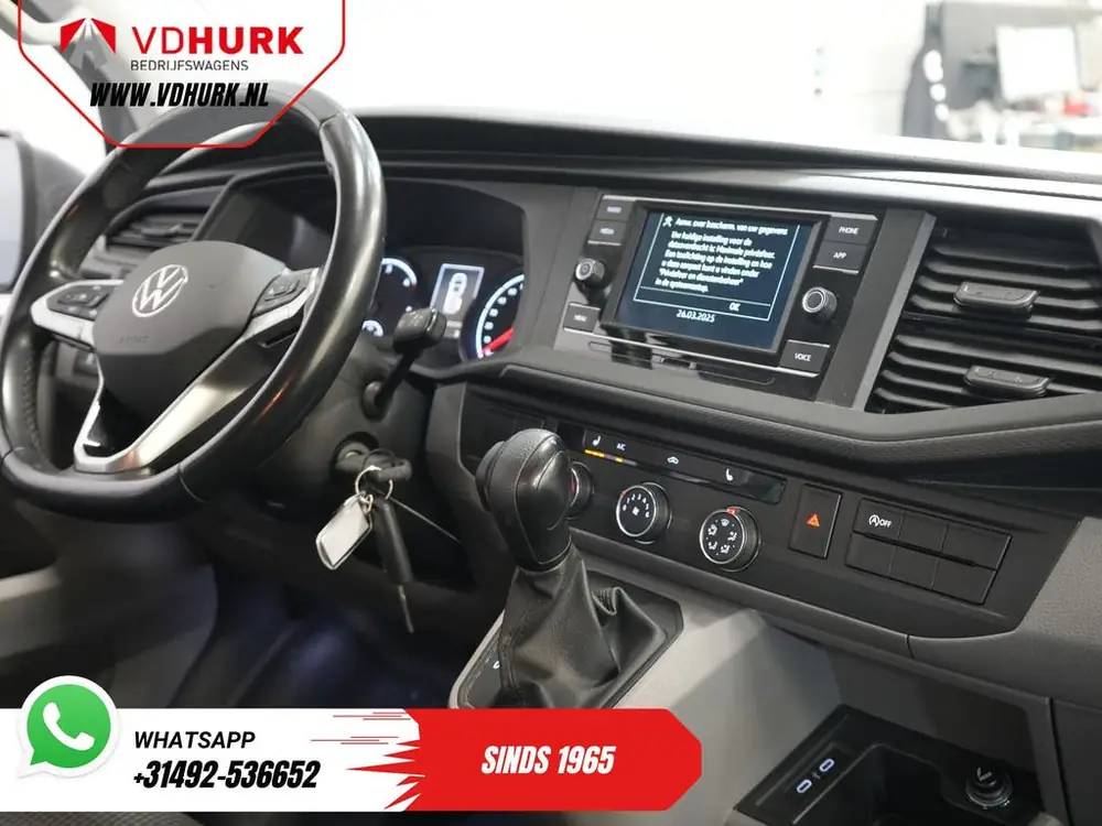 Volkswagen Transporter 2.0 TDI 150 pk DSG Aut. L2 DC Dubbel uit 2022, foto 3