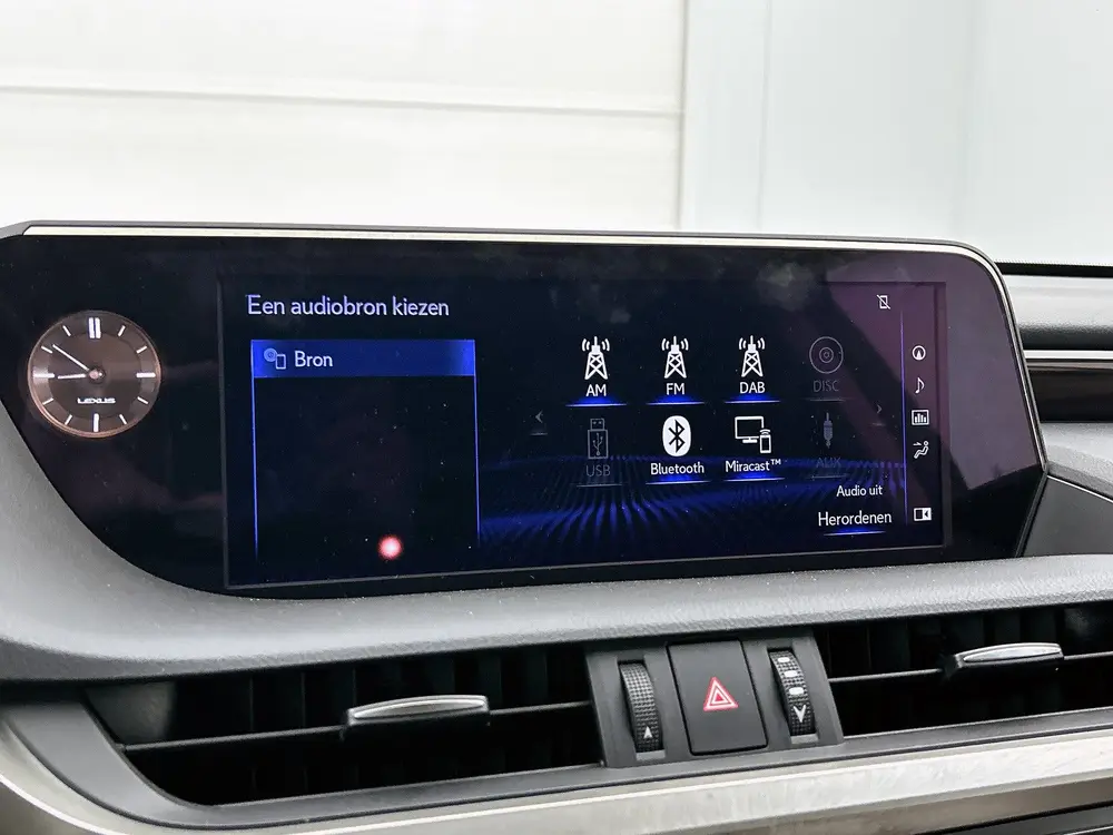 Lexus ES 300h President Line | Mark Levinson | Schuifdak | S uit 2019, foto 10