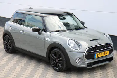 Mini Cooper S 2.0 Cooper S 192PK Stoelverwarming Airco C uit 2019