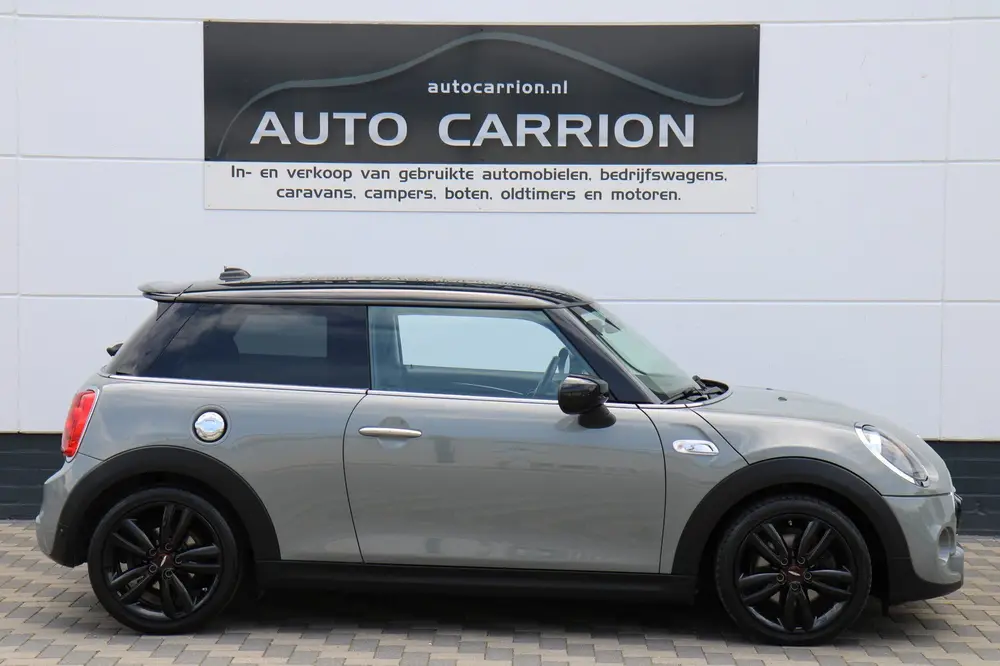 Mini Cooper S 2.0 Cooper S 192PK Stoelverwarming Airco C uit 2019, foto 2