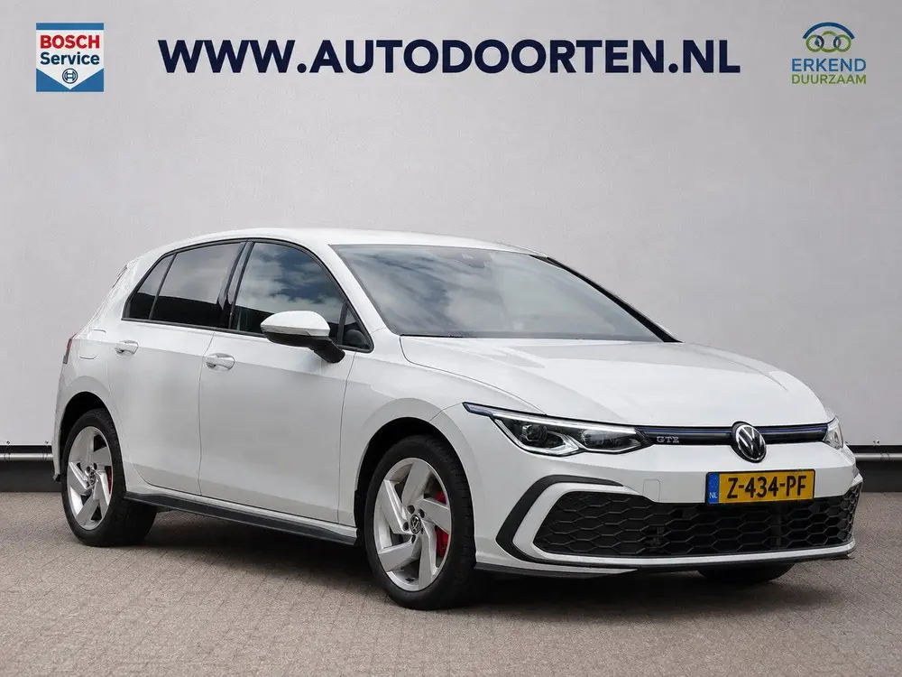Volkswagen Golf 1.4 eHybrid GTE|Carplay|Navi|Sfeerverlichtin uit 2022
