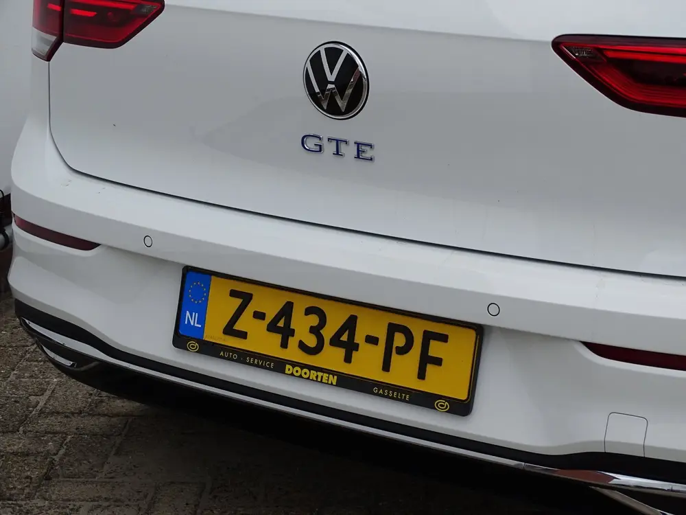 Volkswagen Golf 1.4 eHybrid GTE|Carplay|Navi|Sfeerverlichtin uit 2022, foto 7
