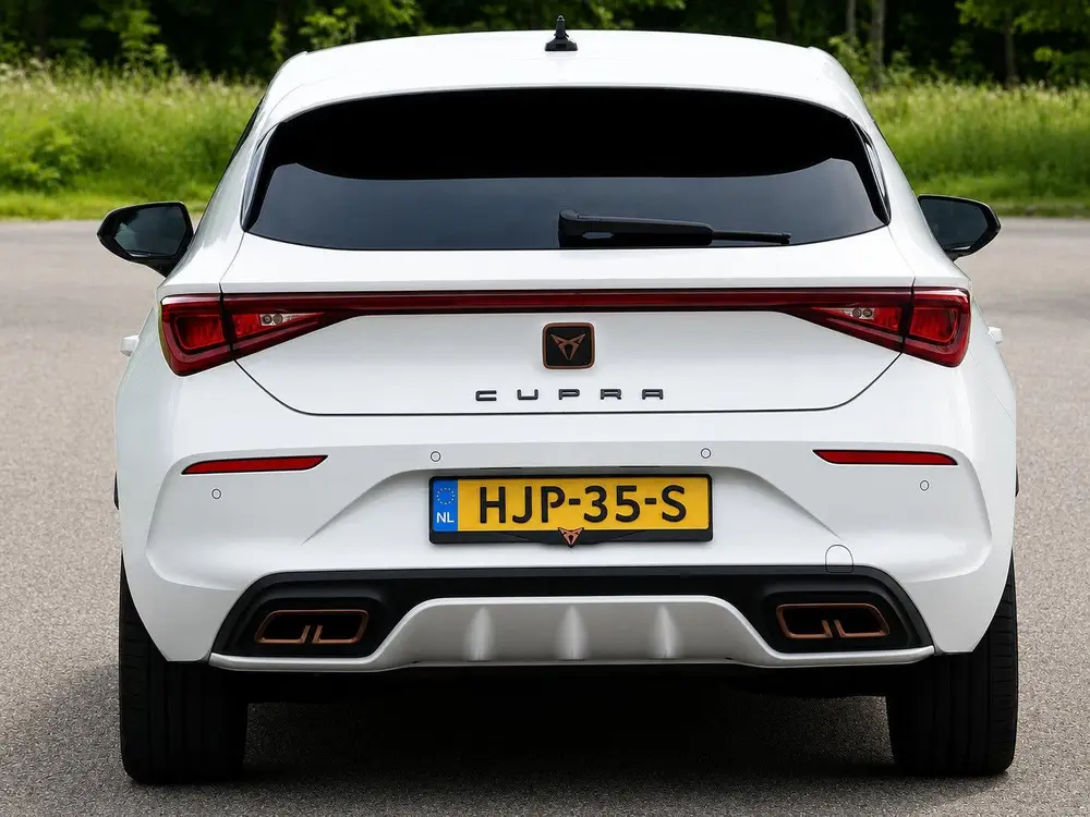 Cupra Leon 1.4 e-Hybrid VZ MAXTON/SPORTSTOELEN/CARPLAY/SFEER uit 2021, foto 3