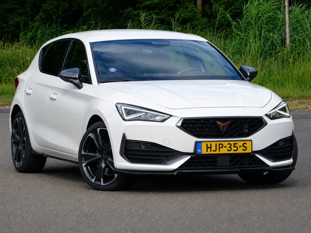 Cupra Leon 1.4 e-Hybrid VZ MAXTON/SPORTSTOELEN/CARPLAY/SFEER uit 2021, foto 5