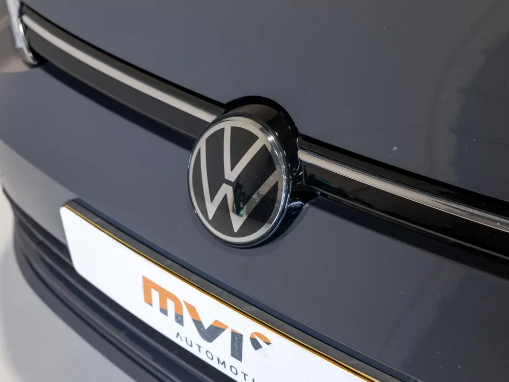Volkswagen Golf Variant 1.0 TSI Life 110pk / Airco / Stoelve uit 2023, foto 10