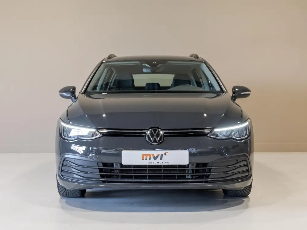 Volkswagen Golf Variant 1.0 TSI Life 110pk / Airco / Stoelve uit 2023, foto 9