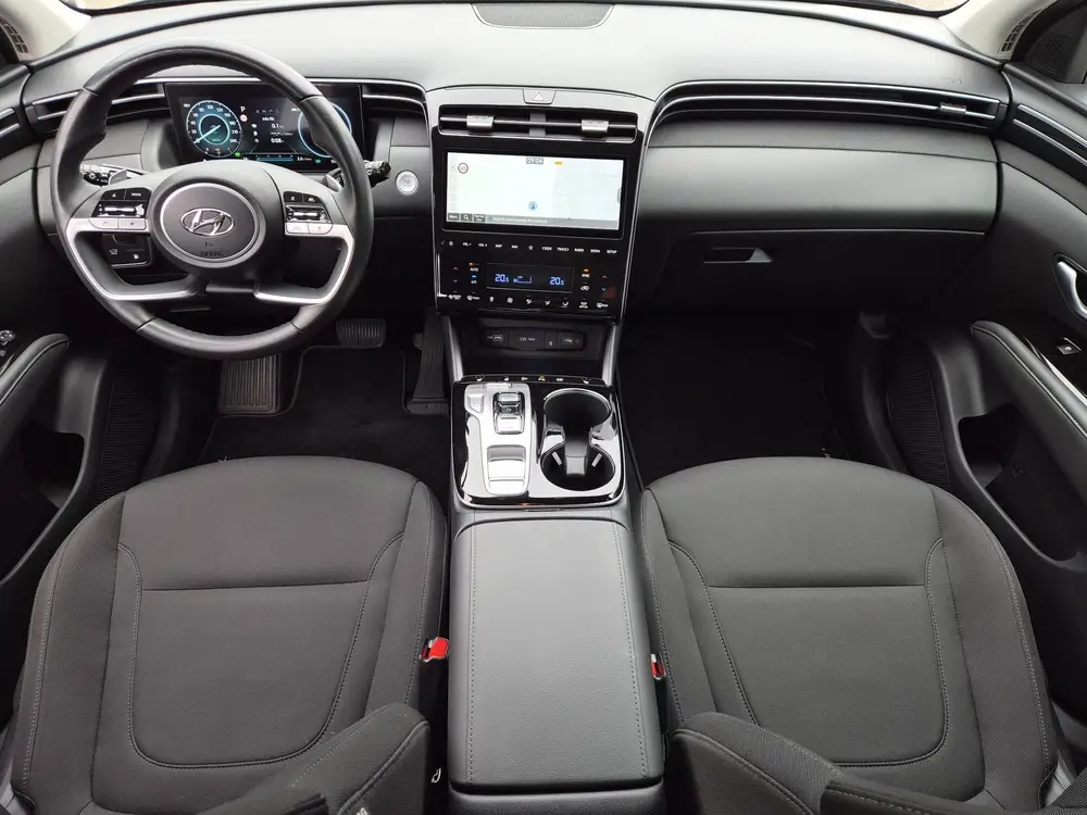 Hyundai TUCSON 1.6 T-GDI PHEV Comfort Smart 4WD uit 2022, foto 2