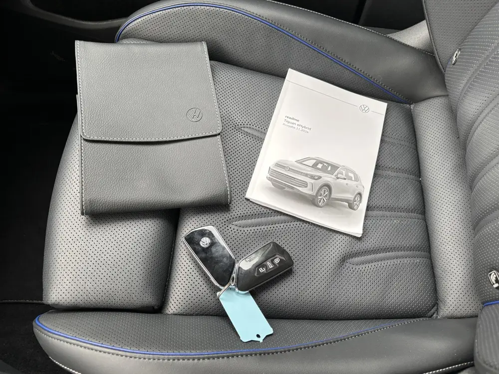 Volkswagen Tiguan 1.5 eHybrid R-Line Black Style | TREKHAAK uit 2025, foto 10