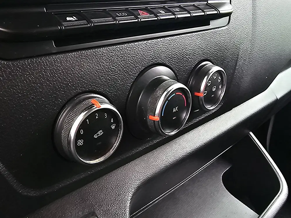 Renault Master 2.3 l1h1 dubbel cabine uit 2021, foto 10