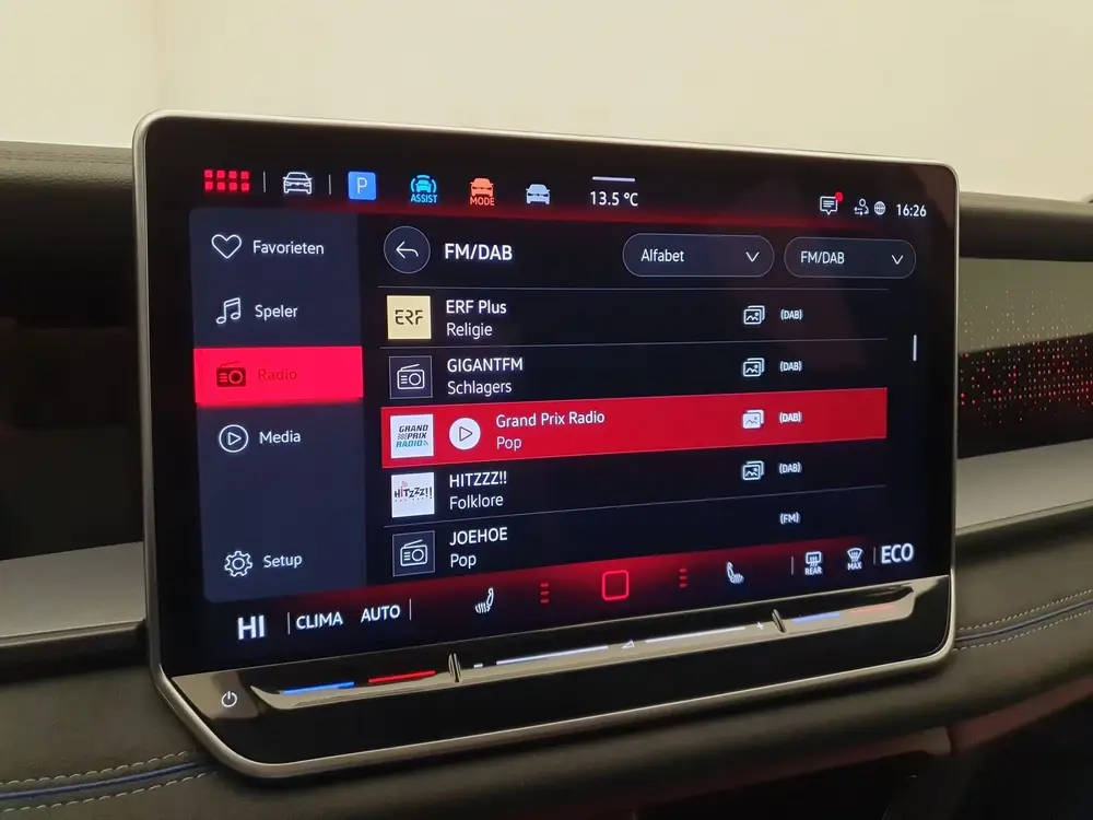 Volkswagen Tayron 1.5 eHybrid 272pk DSG/AUT R-Line Wegklapba uit 2025, foto 11