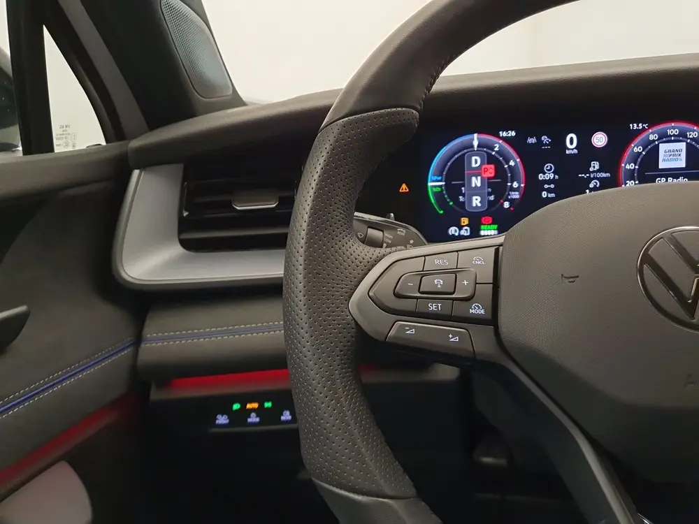 Volkswagen Tayron 1.5 eHybrid 272pk DSG/AUT R-Line Wegklapba uit 2025, foto 8