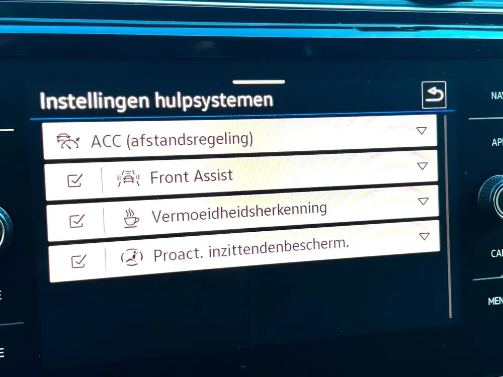 Volkswagen TOURAN 1.5 TSI Highline 7p Carplay__Clima_17''LMV uit 2021, foto 13