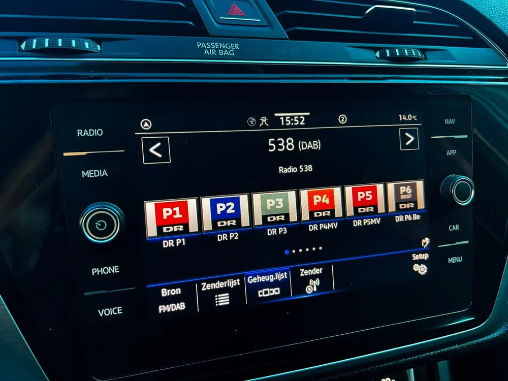 Volkswagen TOURAN 1.5 TSI Highline 7p Carplay__Clima_17''LMV uit 2021, foto 7